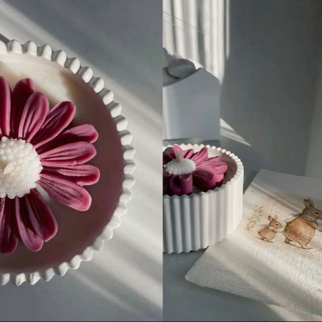 Concrete Jar Candle with Daisy Flower